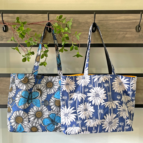 Mount Juliet Tote